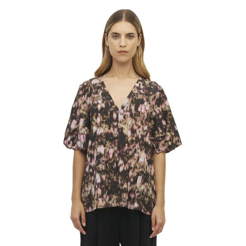 Juliette Hogan Parker Tee